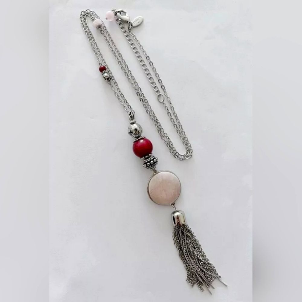 CHICO'S SILVER TONE BURGUNDY, PINK RESIN 32"-36" TASSELS (3") NECKLACE NWOT